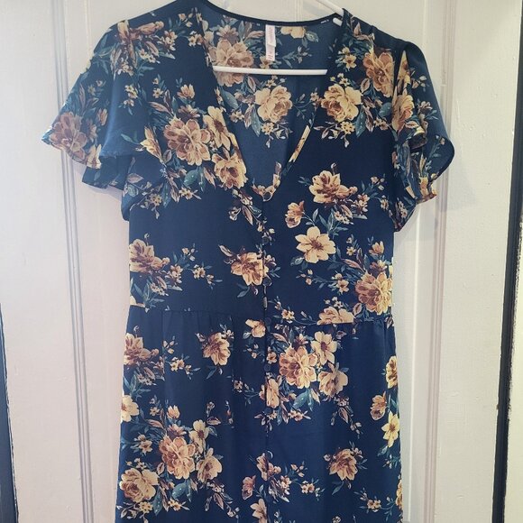 Xhiliration Floral Mini Dress Size M - Picture 2 of 5